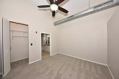 1924 N Hubbard St #215, Milwaukee, WI 53212 - Photo 27