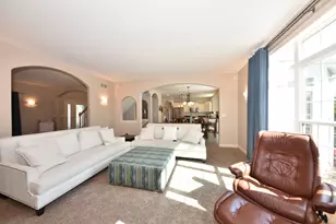 5255 W Princeton Dr, Franklin, WI 53132 - Photo 11