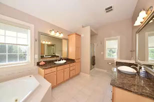 5255 W Princeton Dr, Franklin, WI 53132 - Photo 29