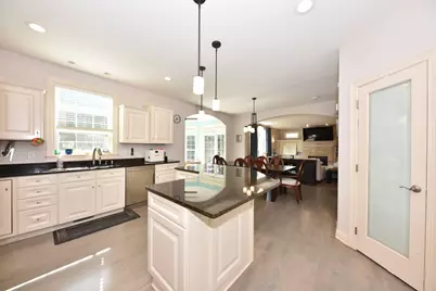 5255 W Princeton Dr, Franklin, WI 53132 - Photo 17