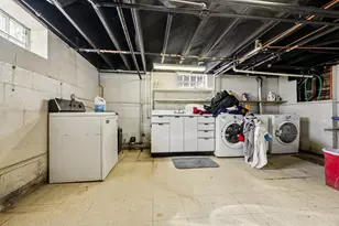 4703 W Jackson Park Dr, Milwaukee, WI 53219 - Photo 57