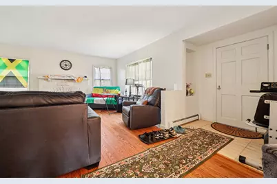 4703 W Jackson Park Dr, Milwaukee, WI 53219 - Photo 11