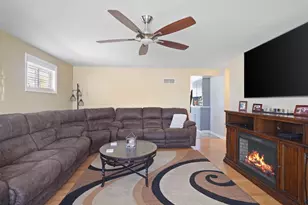 8409 27th Ave, Kenosha, WI 53143 - Photo 11