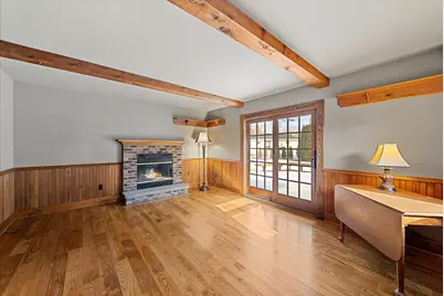 1624  Randy Cir, Port Washington, WI 53074 - Photo 5