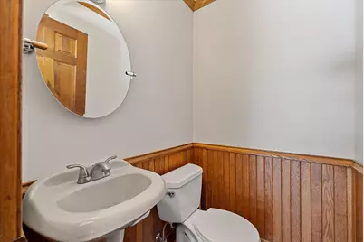 1624  Randy Cir, Port Washington, WI 53074 - Photo 17