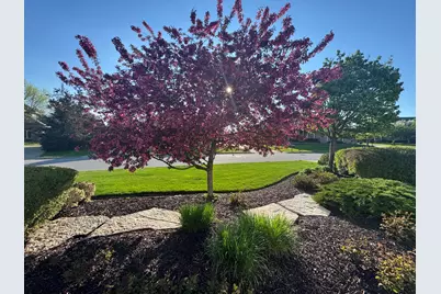 1810 E Bristlecone Dr, Hartland, WI 53029 - Photo 63