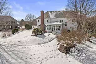 1810 E Bristlecone Dr, Hartland, WI 53029 - Photo 79