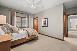 1810 E Bristlecone Dr, Hartland, WI 53029 - Photo 39