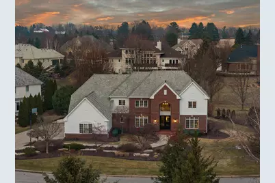 1810 E Bristlecone Dr, Hartland, WI 53029 - Photo 99