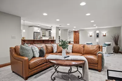 1810 E Bristlecone Dr, Hartland, WI 53029 - Photo 45