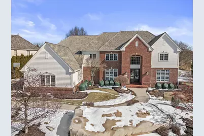 1810 E Bristlecone Dr, Hartland, WI 53029 - Photo 93