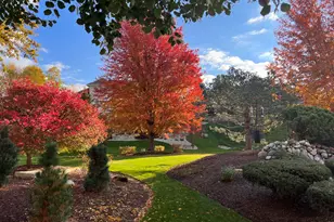 1810 E Bristlecone Dr, Hartland, WI 53029 - Photo 67