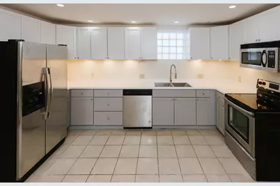 1748 S 4th St, Milwaukee, WI 53204 - Photo 5