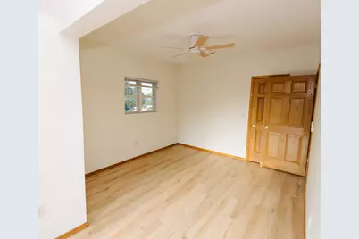 1748 S 4th St, Milwaukee, WI 53204 - Photo 15