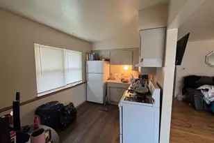 8922 W Villard Ave, Milwaukee, WI 53225 - Photo 5