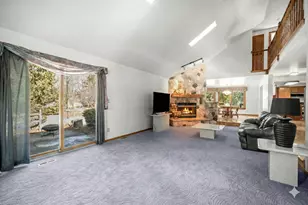 W342N6303 Kathy Dr, Lac La Belle, WI 53066 - Photo 3