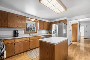 W342N6303 Kathy Dr, Lac La Belle, WI 53066 - Photo 7