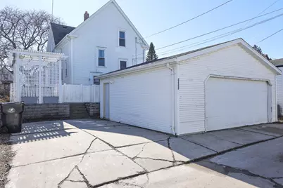3660 E Armour Ave, Cudahy, WI 53110 - Photo 11