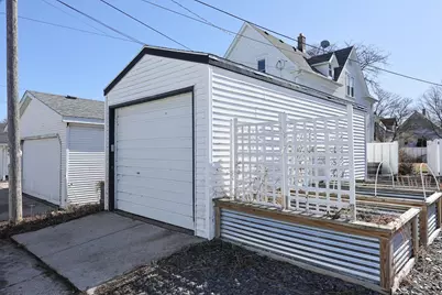 3660 E Armour Ave, Cudahy, WI 53110 - Photo 9