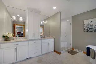 3219 Old Hickory Pl, West Bend, WI 53095 - Photo 23