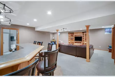 3219  Old Hickory Pl, West Bend, WI 53095 - Photo 31