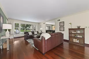 2441 N 97th St, Wauwatosa, WI 53226 - Photo 7