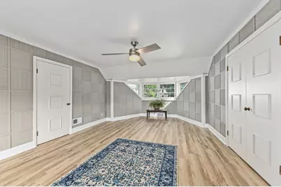 2441 N 97th St, Wauwatosa, WI 53226 - Photo 21