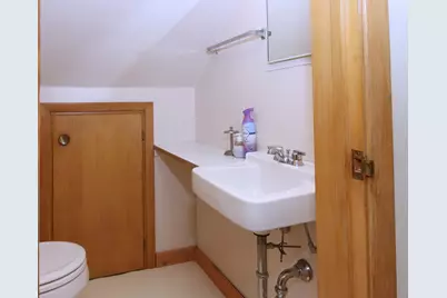 2125  Fairmont St, Manitowoc, WI 54220 - Photo 19