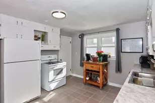 2125 Fairmont St, Manitowoc, WI 54220 - Photo 9