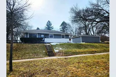 1323  Northview Rd, Waukesha, WI 53188 - Photo 3