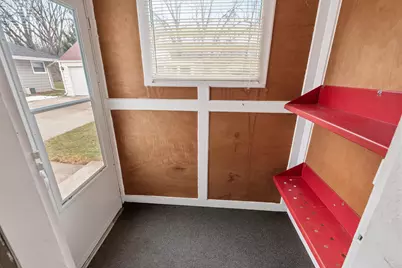 301  North Ave, Hartland, WI 53029 - Photo 21