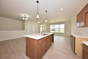 615 Hunter Oaks Blvd, Watertown, WI 53094 - Photo 15