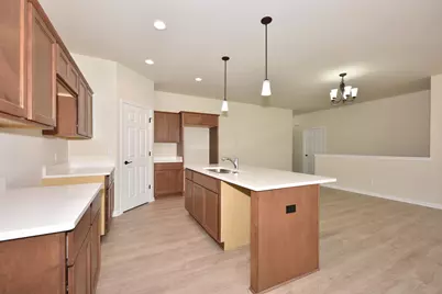 615  Hunter Oaks Blvd #B, Watertown, WI 53094 - Photo 19