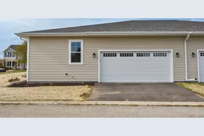 615  Hunter Oaks Blvd #B, Watertown, WI 53094 - Photo 35