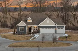 10830 N Tartan Ct, Mequon, WI 53097 - Photo 47