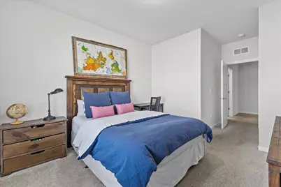 10830 N Tartan Ct, Mequon, WI 53097 - Photo 23