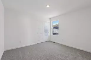 7051 Oakmont Rd, Racine, WI 53403 - Photo 57