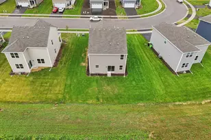 7052 Fair Oaks Rd, Racine, WI 53403 - Photo 57