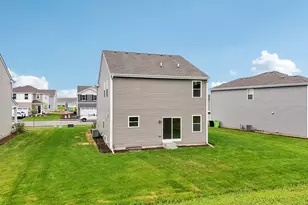 7052 Fair Oaks Rd, Racine, WI 53403 - Photo 53