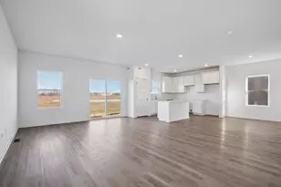 7038 Oakmont Rd, Racine, WI 53403 - Photo 5