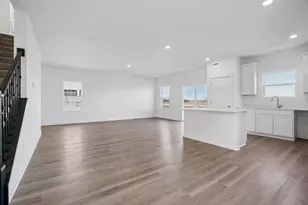 7038 Oakmont Rd, Racine, WI 53403 - Photo 11