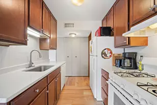 11927 W Appleton Ave, Milwaukee, WI 53224 - Photo 7