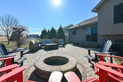 851  Shooting Star Cir, DeForest, WI 53532 - Photo 35