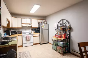 410 10th St, La Crosse, WI 54601 - Photo 21