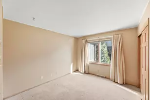 N81W13139 Country Terrace Ln, Menomonee Falls, WI 53051 - Photo 23