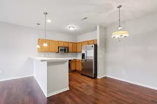 2422 Fox River Pkwy, Waukesha, WI 53189 - Photo 7