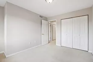 2422 Fox River Pkwy, Waukesha, WI 53189 - Photo 19