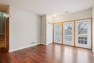 2422 Fox River Pkwy, Waukesha, WI 53189 - Photo 5