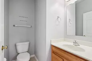 2422 Fox River Pkwy, Waukesha, WI 53189 - Photo 11