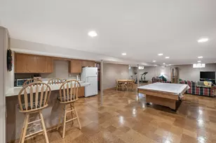 7128 W Kinnickinnic River Pkwy, West Allis, WI 53219 - Photo 29